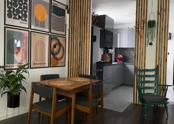 Metro Trocka Apartment